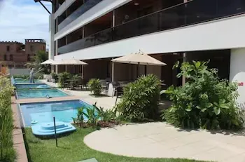 CPG02 Flat Piscina Privada em Porto - Image 1
