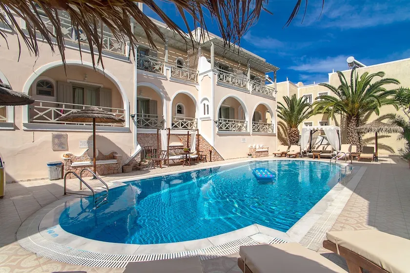 Hotel Summer Dream - Image 1