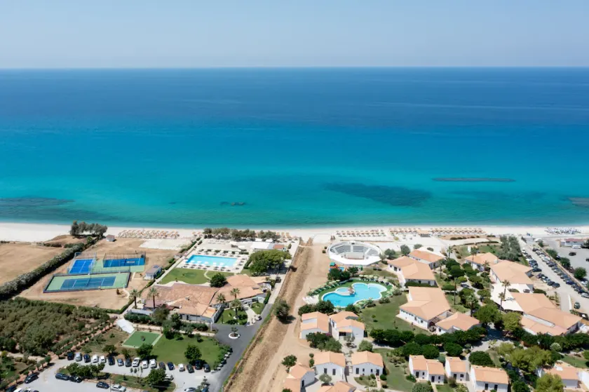 VOI Essentia Tropea Beach - Image 1