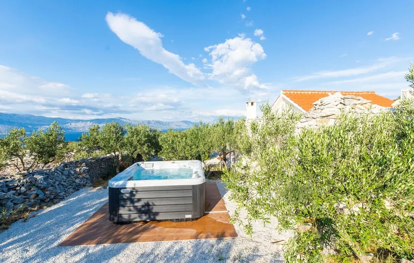 Nice Home in Skrip With 1 Bedrooms, Wifi and Outdoor Swimming Pool - Image 1