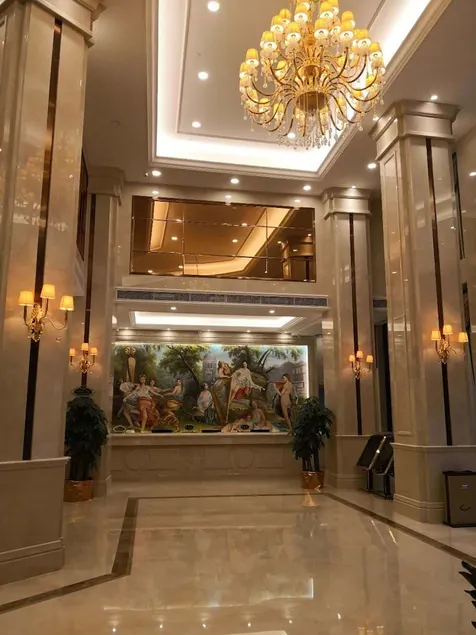 Vienna International Hotel - Image 1
