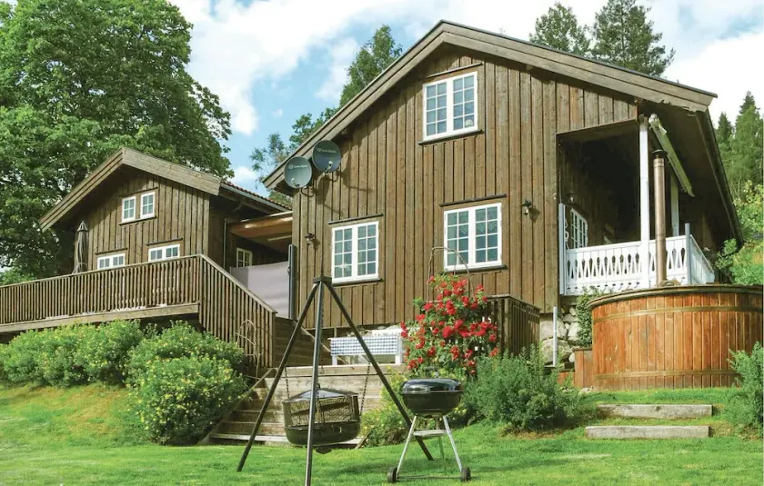 Heggtveit - Image 1