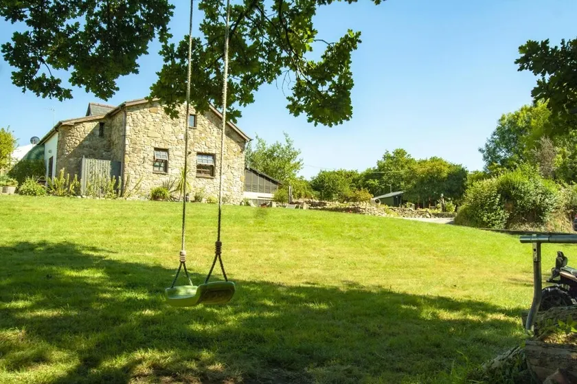 Merlins Cabin - 2 Bedroom Cabin - Blaen Cedi Farm - Penclawdd - Image 1