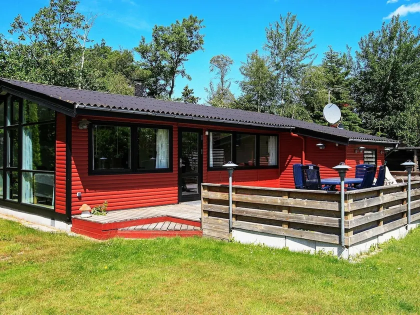 Stunning Holiday Home in Falster Near Sea - Image 1