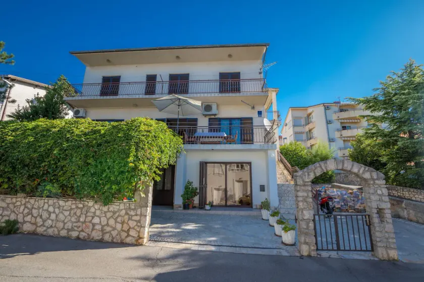 Apartment Lilly - Image 1