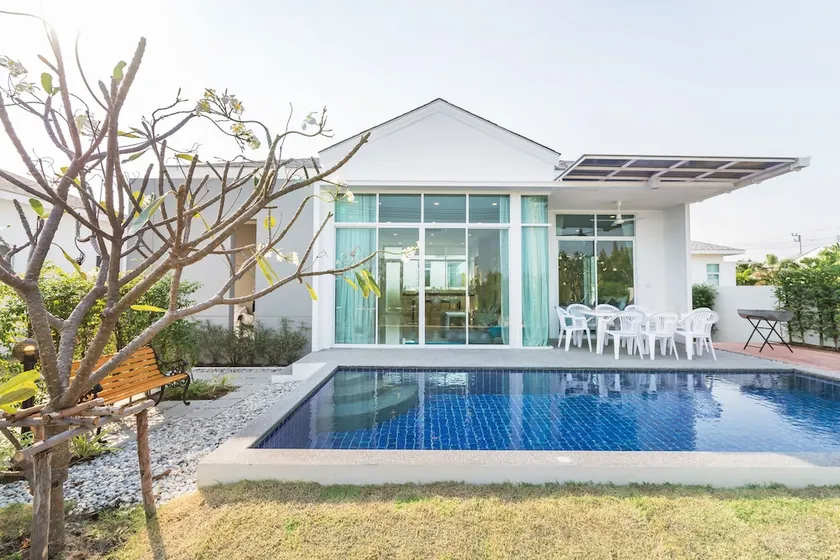 Cha-Am Haus By Favstay - Image 1