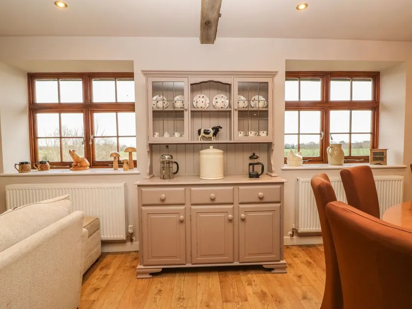 Hop House - Image 1
