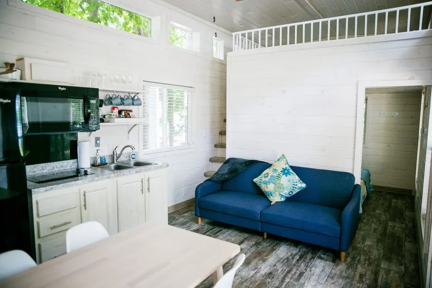 Waterfront Two Bedroom Cabin #18 on the Lake at Long Cove Resort by Redawning - Image 1