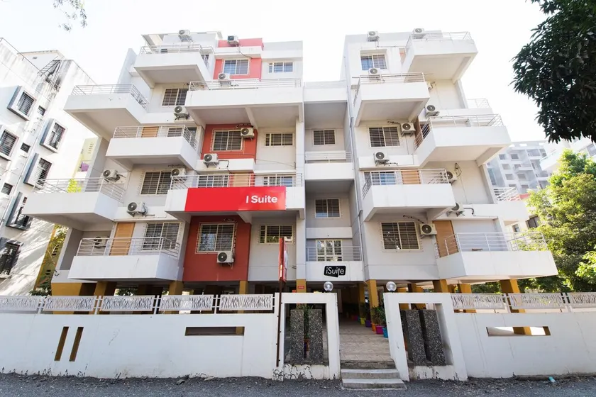 I Suites - Image 1
