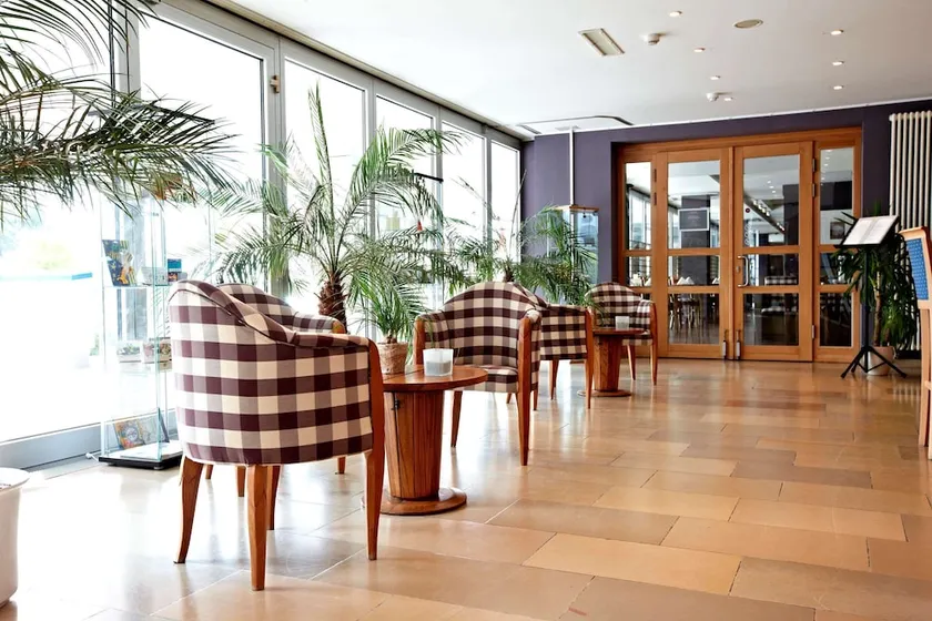 Aparthotel Zingst - Image 1
