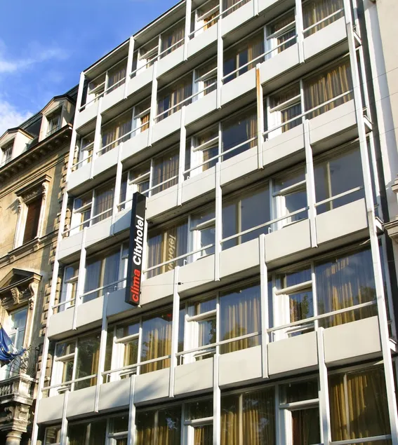 Pakat City Hotel - Image 1