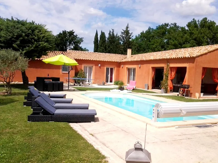 Villa With 3 Bedrooms in Mazan, With Private Pool, Enclosed Garden and Wifi - 25 km From the Slopes - Image 1