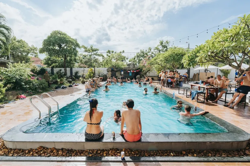 Cococha Hostel & Pool Club Adult Only - Image 1