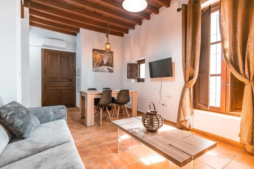 Apartamento Completo Pernaleros Centro - Image 1