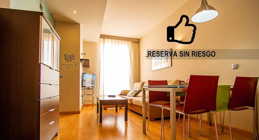 Dream Suites And Apartments Almeria Centro - Image 1