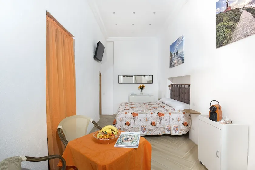 Bed & Breakfast Viale Axel Munthe - Image 1