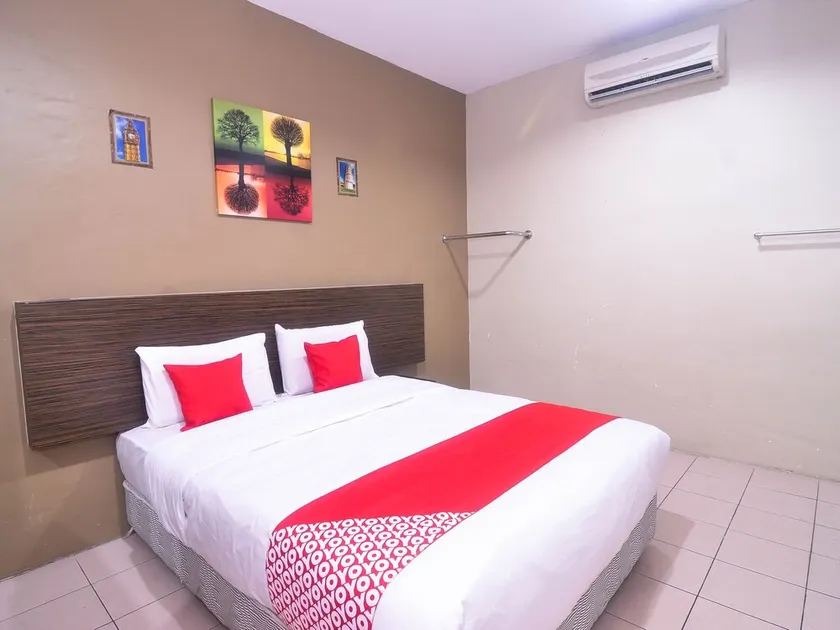 Mendu Inn by OYO Rooms - Image 1
