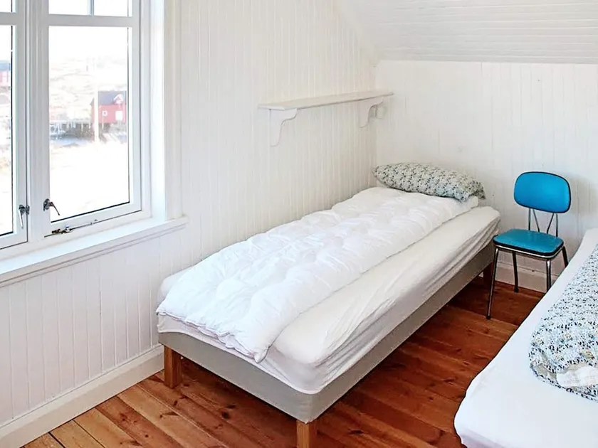 12 Person Holiday Home in Bogøyvær - Image 1