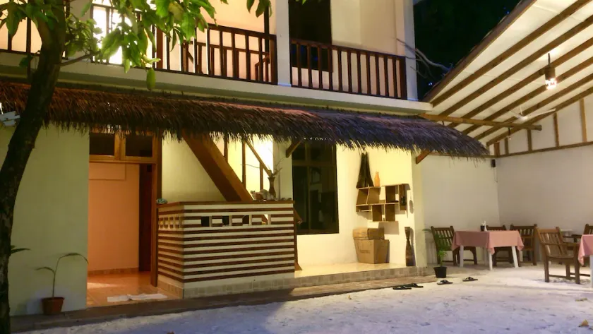 Banana Residence - Image 1