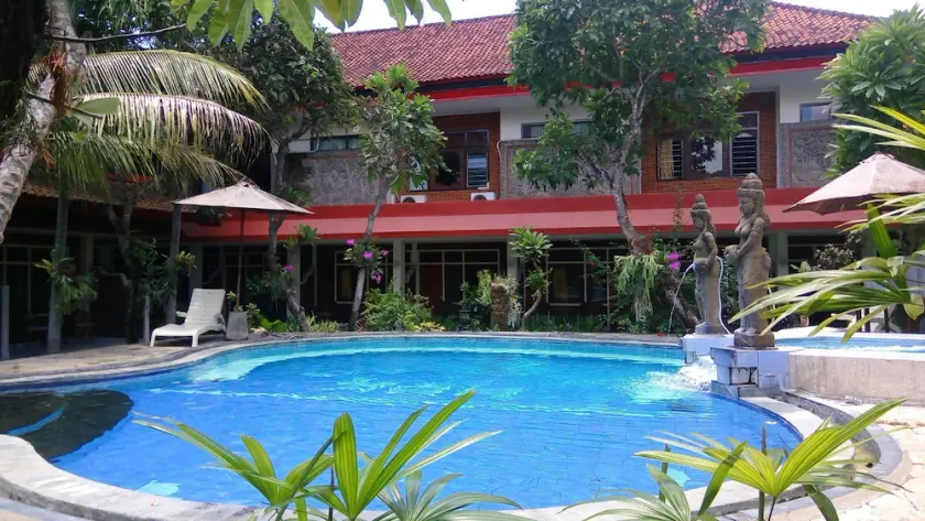 Warna Kedaton Hotel - Image 1