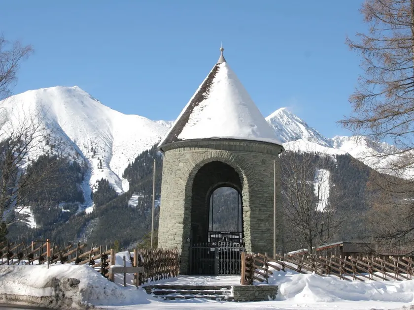 Cozy Chalet in Hohentauern with Parking - Image 1