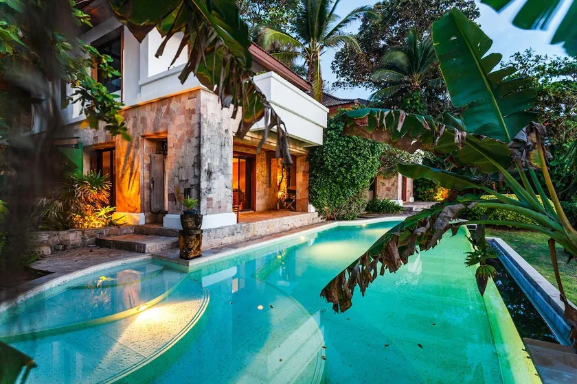 Cape Kata - Oceanfront private pool villa with chef - Image 1