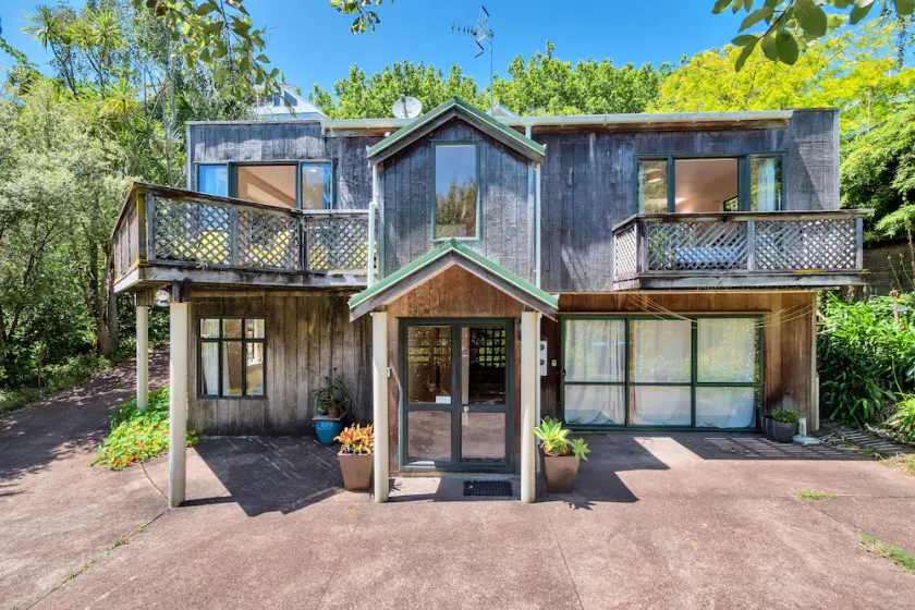 Ponsonby Holiday Home Near The City - Image 1
