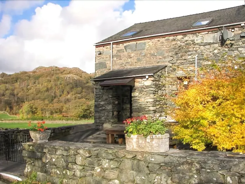 Seathwaite Lodge Cottage - Image 1