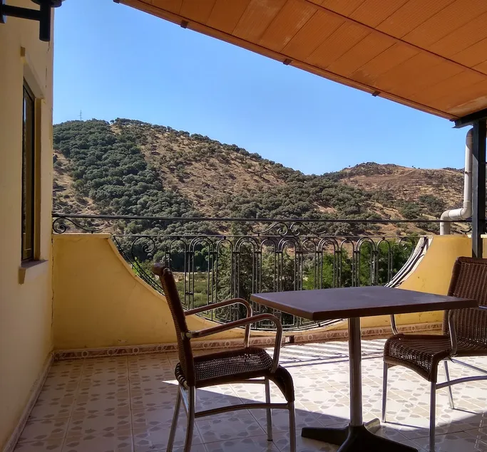 Hotel Restaurante La Teja - Image 1