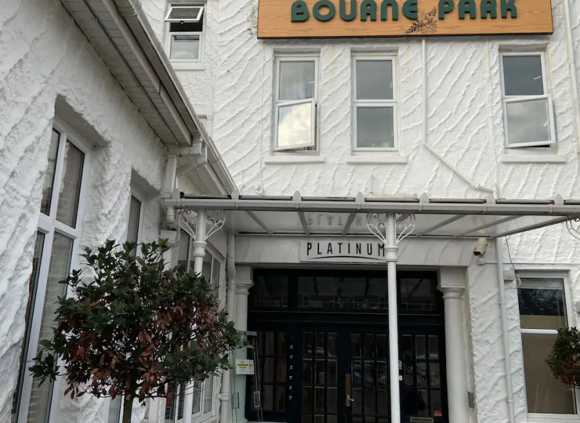Bourne Park Hotel by Oyo Rooms - Image 1