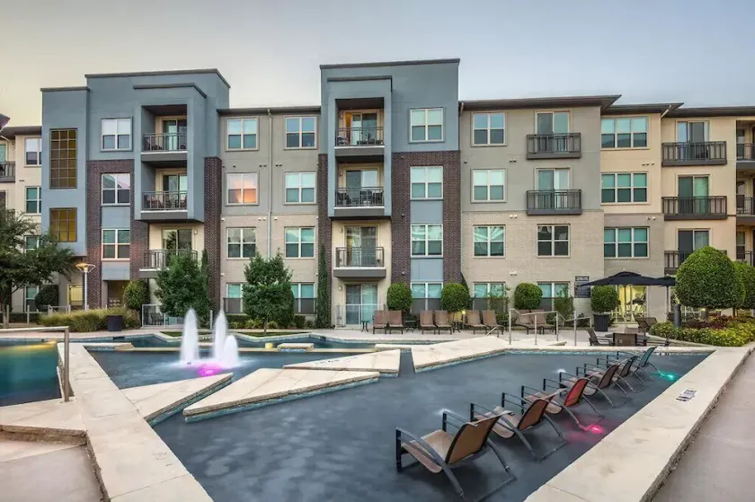 Dream Suites Dallas - Image 1