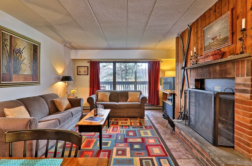 MG 2B02 - Mt. Green Renovated 2BR Condo Close to Slopes! - Image 1