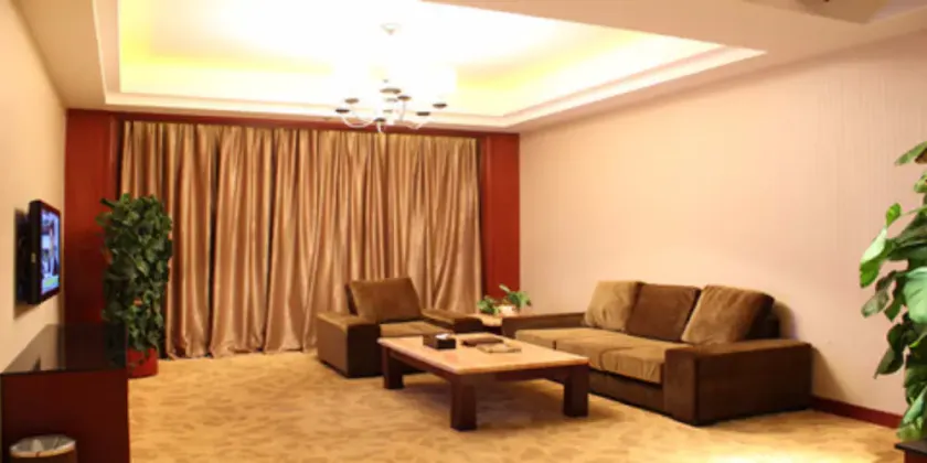 Huihua Garden Hotel - Image 1