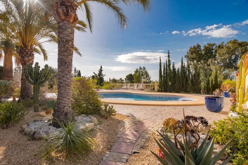 Villa Las Brujas De La Suerte - Image 1