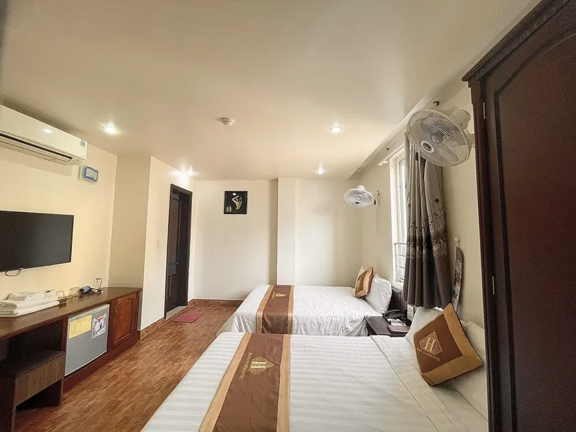 Hoang Gia Minh Hotel - Image 1