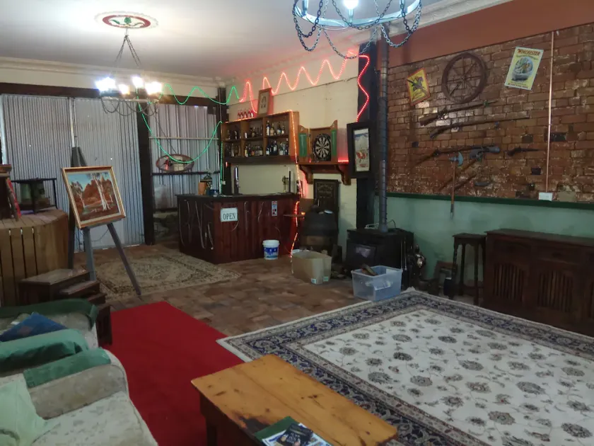 Boulder Lodge - Image 1