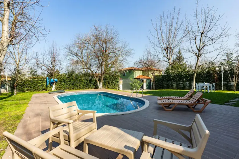 Duplex Villa With Pool and Garden in Sapanca - Image 1