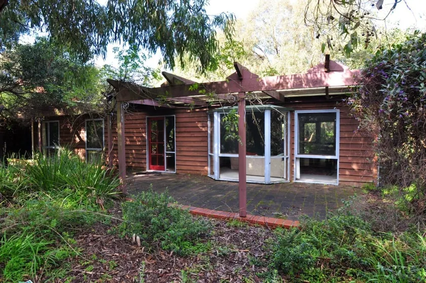 BEECHWOOD - SURF SIDE - Image 1