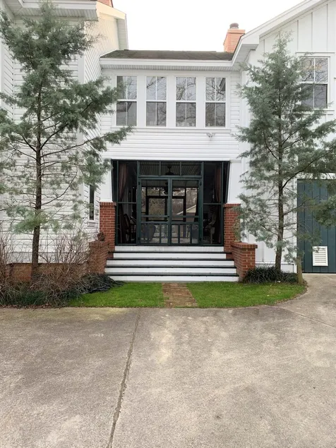 Cameron House Inn - Image 1