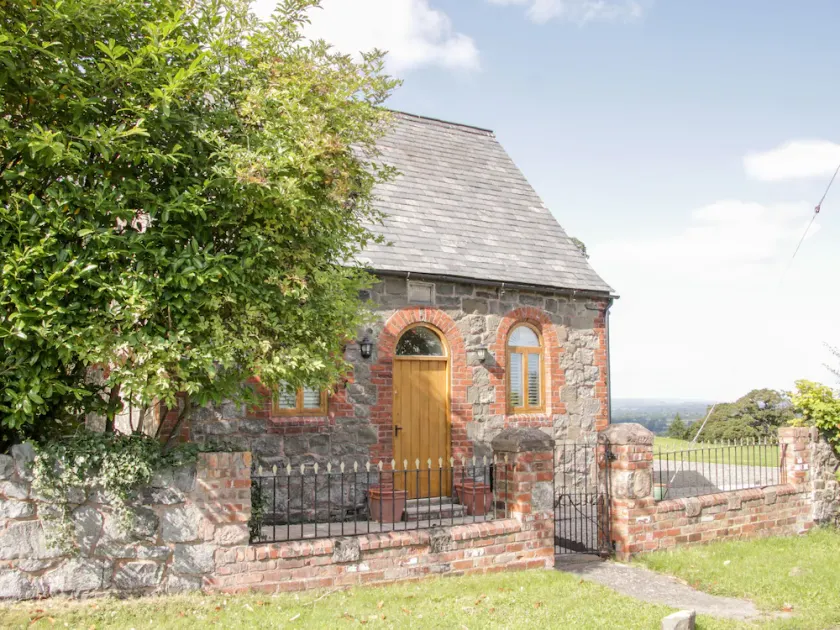 Bausley Chapel - Image 1