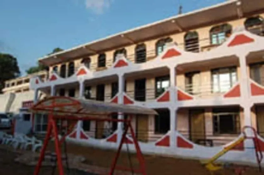Hotel Pine Havens - Image 1