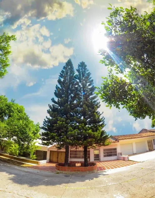 Casa Hotel Los Pinos - Image 1