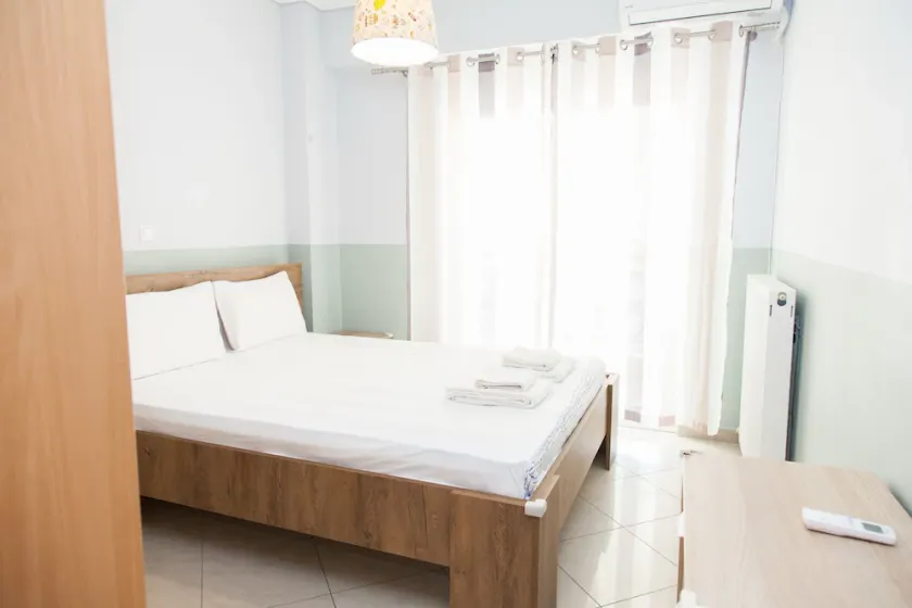 Amazing Apt in Tauros - Image 1