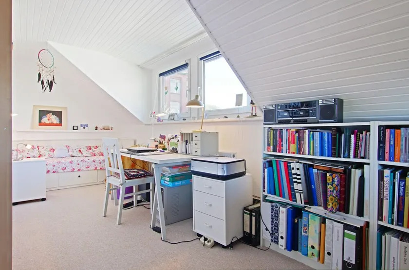 Private Apartment - Image 1
