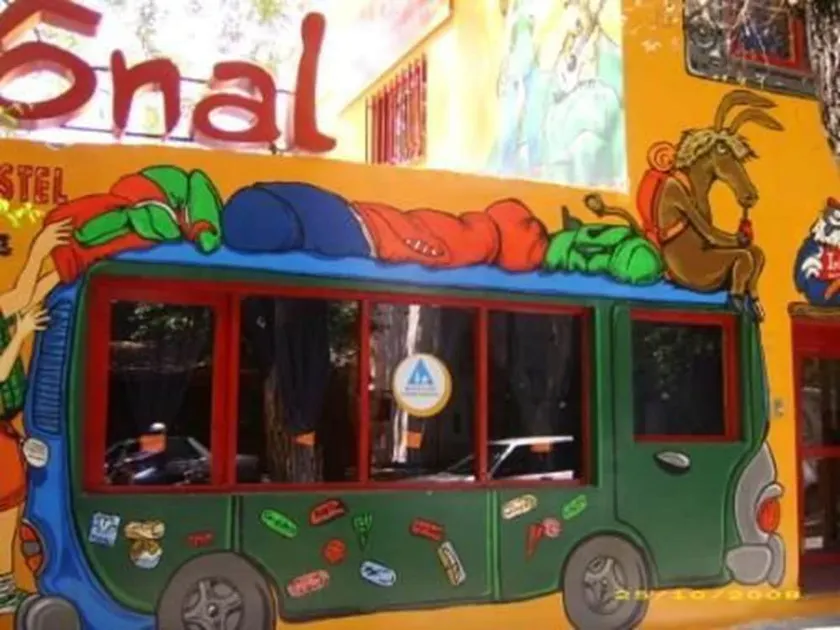 Hostel Internacional Mendoza - Image 1