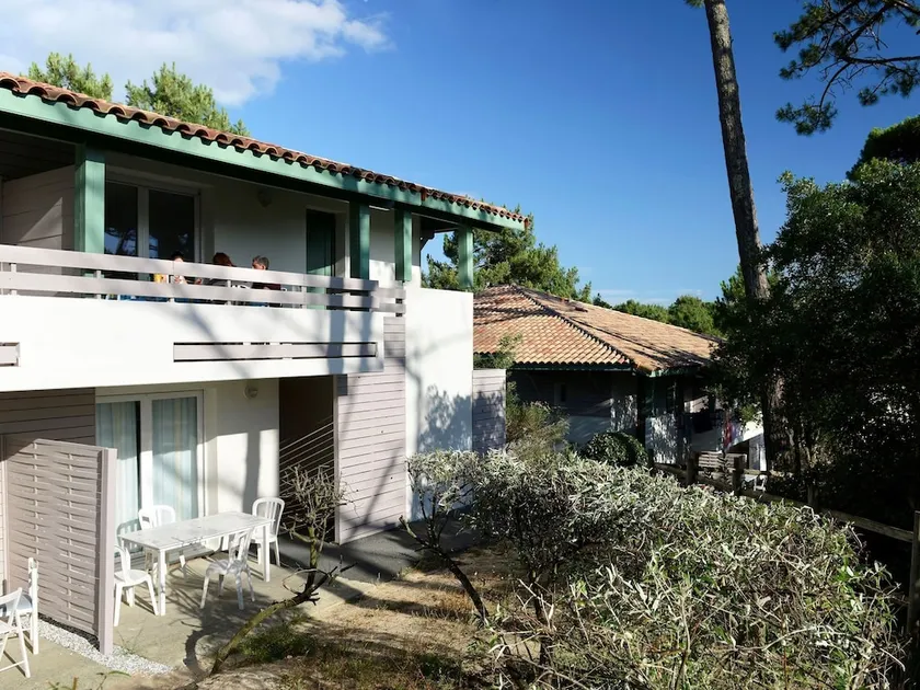Apartment in France with Garden or Terrace - Image 1