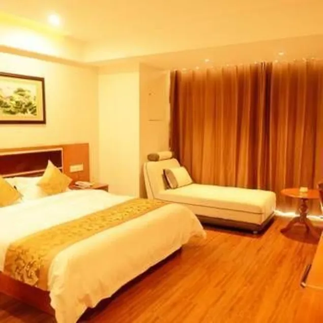 Feng Ye Hong Business Hotel - Image 1