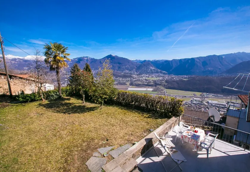 Chalet Cademario - Image 1