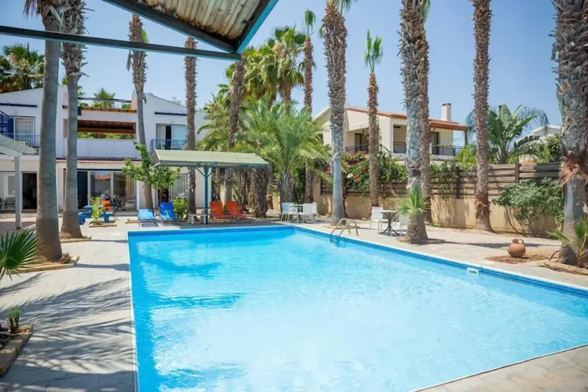 Periyiali Apartments - Image 1
