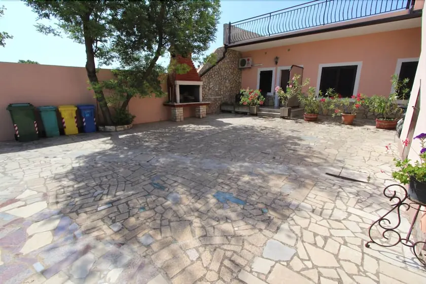 Apartments Peteh - Image 1